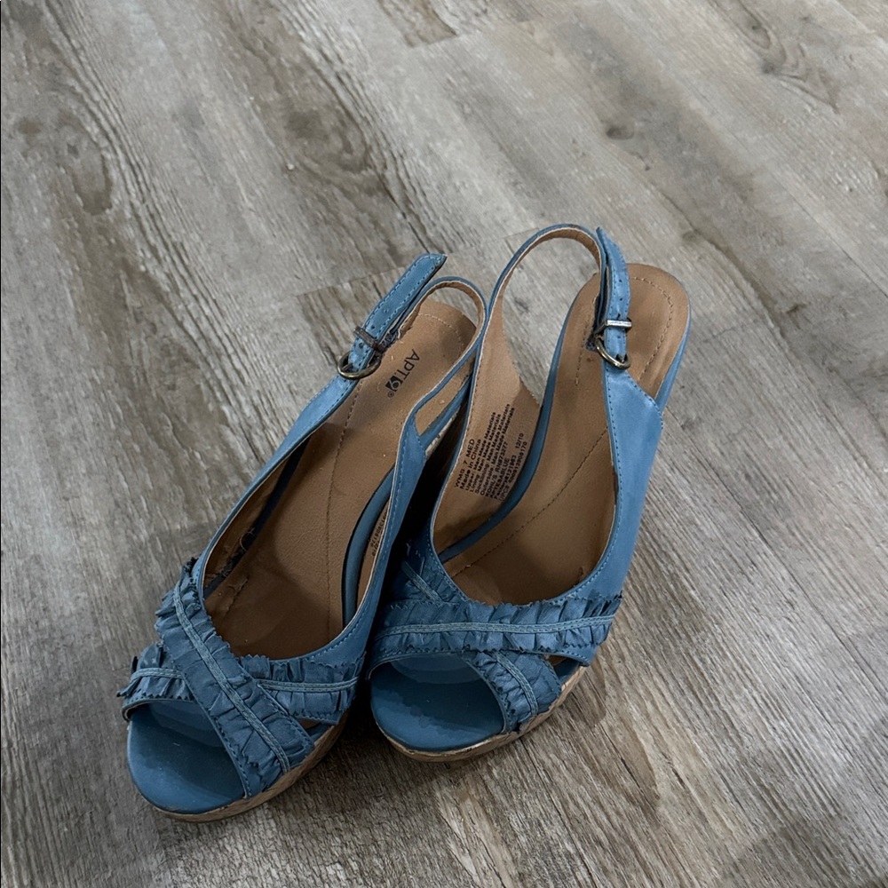 Apt. 9 Blue Slingback Sandals